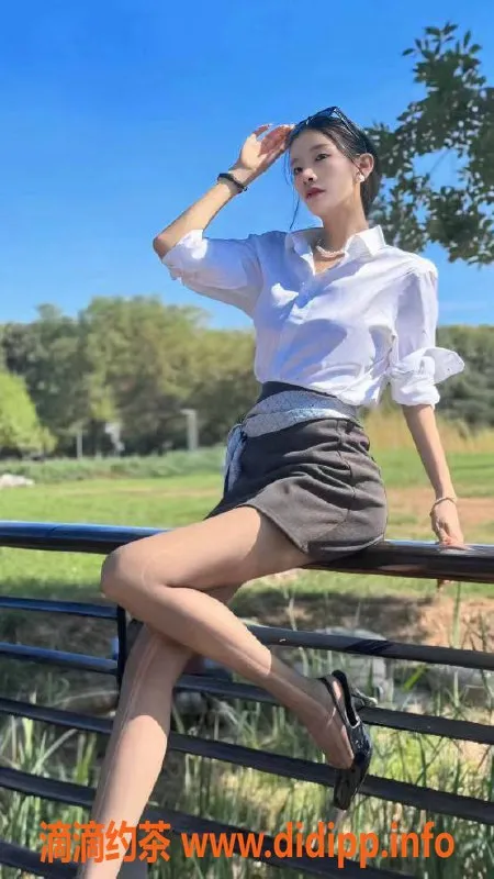 杭州上门服务-雅菲 178cm高挑模特 23岁 温柔体贴