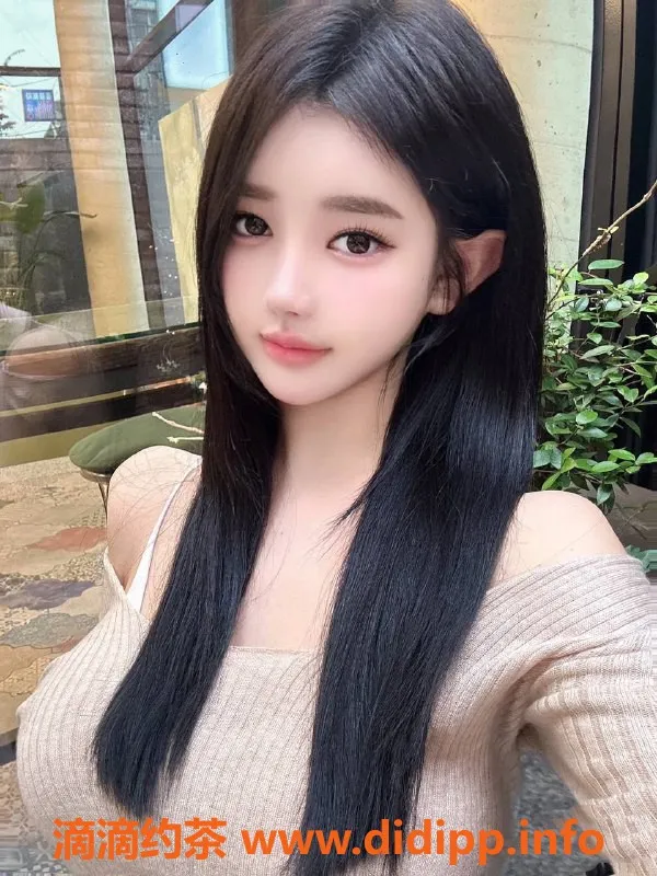 深圳楼凤-福田心娅：1600起，制服丝袜服务等你来体验！