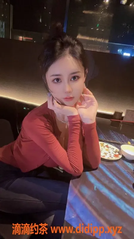 杭州楼凤-滨江E胸小不点，167cm白皙美女，1500元起