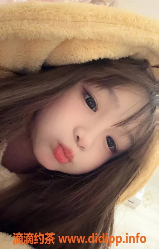 成都楼凤-成都高新区小呆呆，认证萝莉学妹来袭