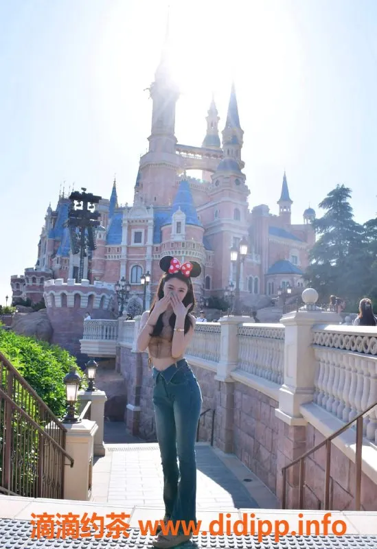 杭州楼凤-萧山妮佳：清纯甜美，162/85，专业服务，待客热情