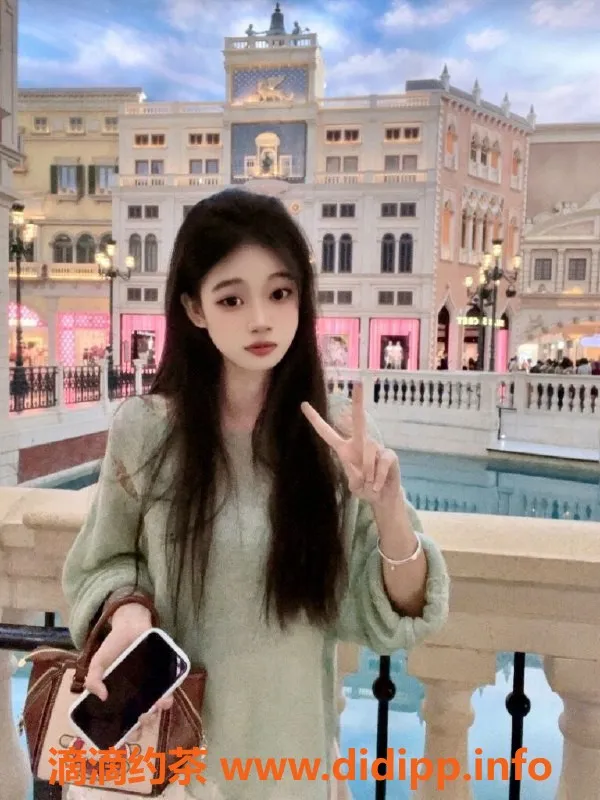 东莞楼凤-南城小梦，700元起，超值享受！