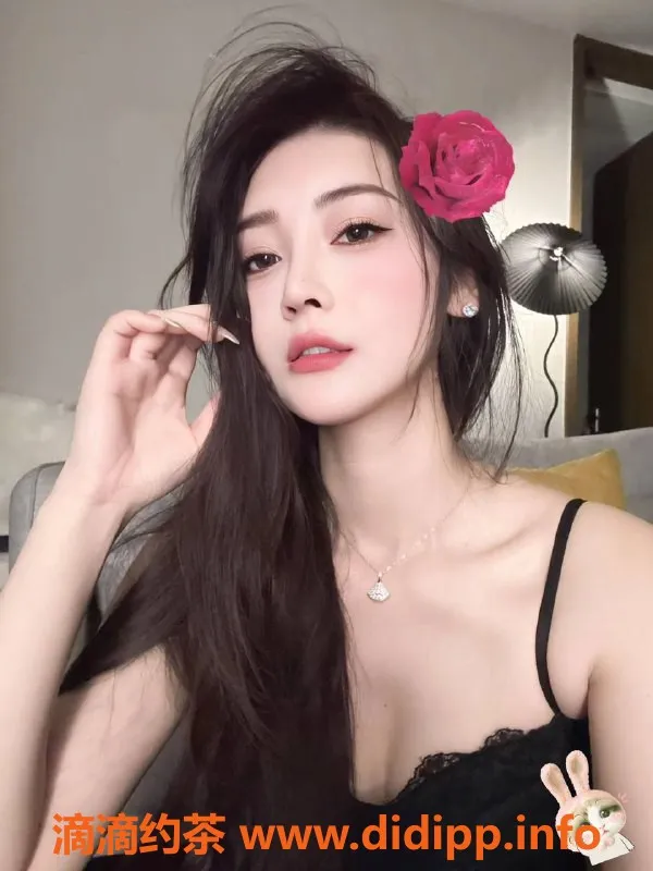 深圳楼凤-南山美鑫，1200元舌吻服！