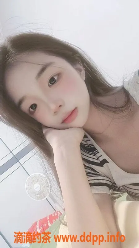 杭州楼凤资源信息,杭州上城晓橙，164cm嫩妹，奶围34B，800元起