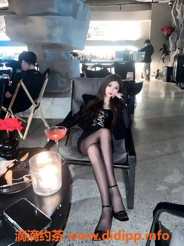 广州楼凤-天河御姐咪哑，舌吻SM服务，仅25PP