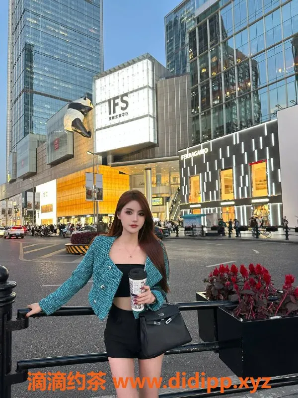 深圳楼凤-南山哇塞，绝妙足交，千元起