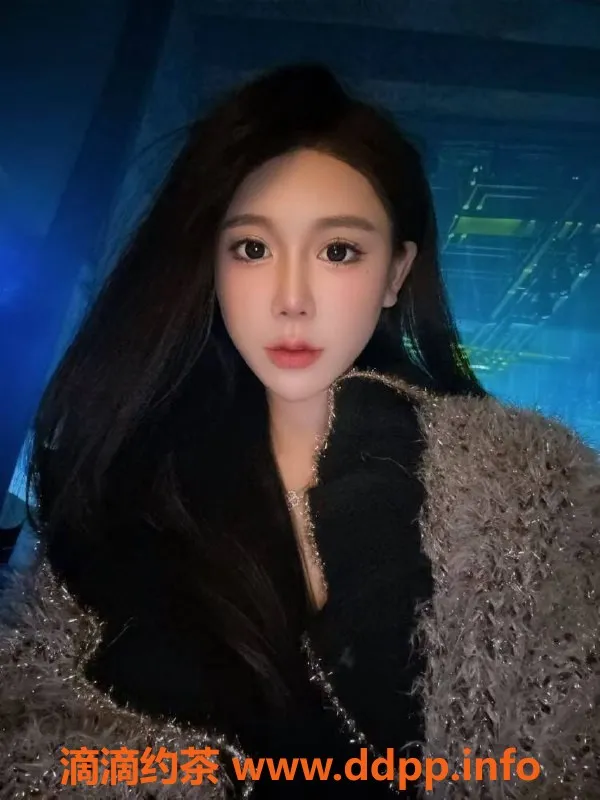 杭州楼凤资源信息,晶晶上城区大胸美女，1100元50分钟服务可选