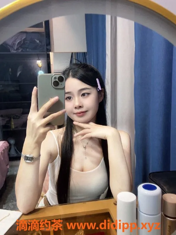 深圳楼凤-宝安西西，700元陪浴服务超赞！