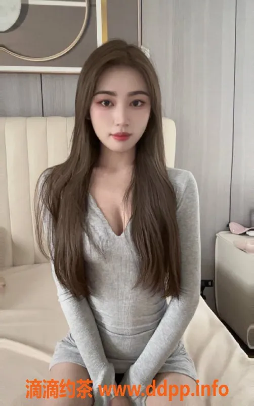 杭州上门服务-拱墅区玲玲，165cm 45kg 清纯嫩妹，1100元上门服务