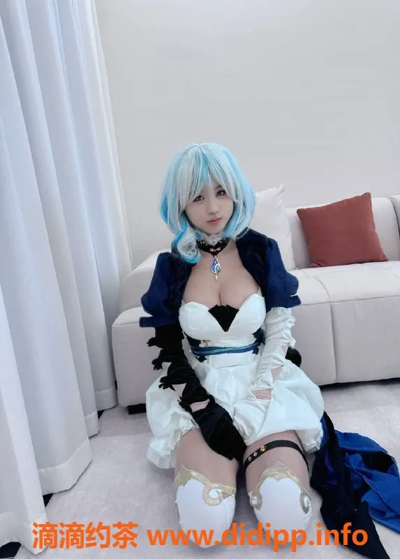 广州楼凤-天河甜妹CiCi，15P视频验证，夜课Cos服务