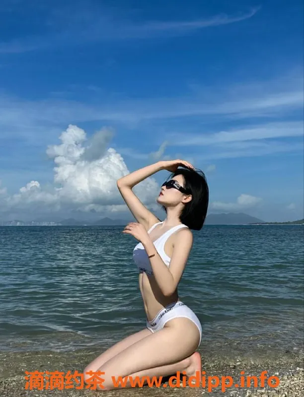 杭州楼凤-可欲可纯琪琪，171cm 95斤，陪浴69服务