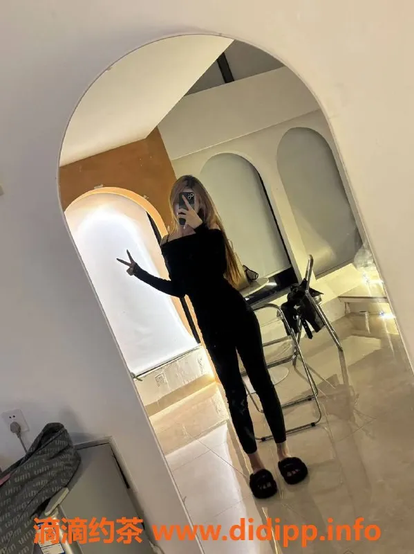 广州楼凤-嫩妹柠柠，天河7P夜课，视频验证