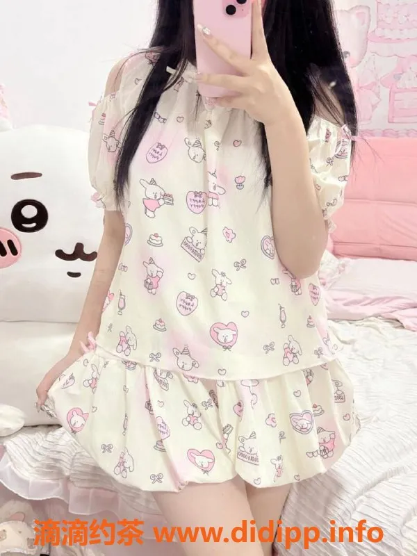 深圳楼凤-福田圆圆，1800元体验亲亲与鸳鸯浴