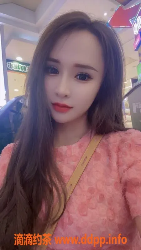 广州楼凤-天河御姐乐乐，身材火辣，超值7P服务