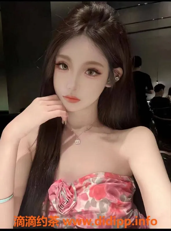 广州楼凤-荔湾傲娇美，嫩妹大长腿，10P夜课等你来约