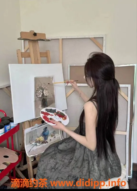 广州楼凤-荔湾傲娇美，嫩妹大长腿，10P夜课等你来约