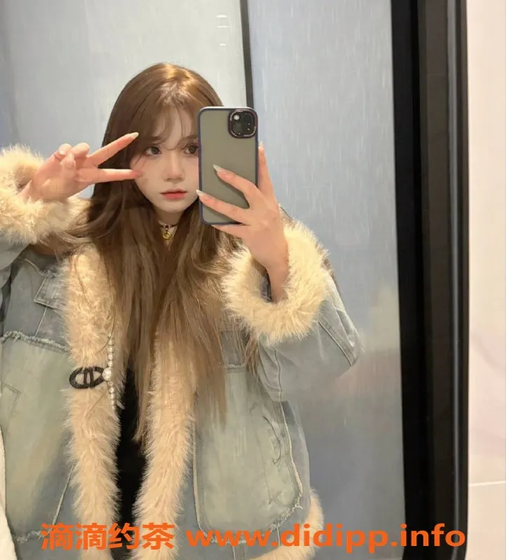 深圳楼凤-福田关关，1300元体验深喉服务