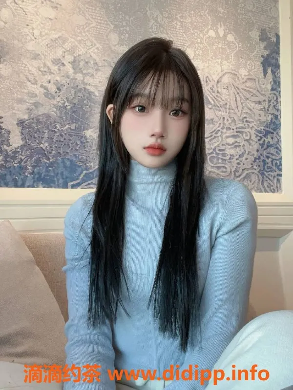 杭州楼凤-西湖区高挑美妞，166/48kg超热情，千元以下包夜服务