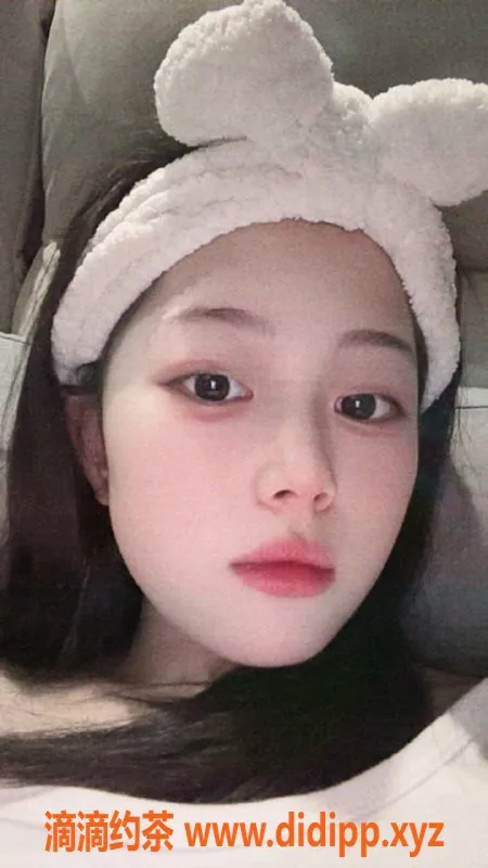 杭州楼凤-余杭区小米酥，18岁，45斤，千元享受