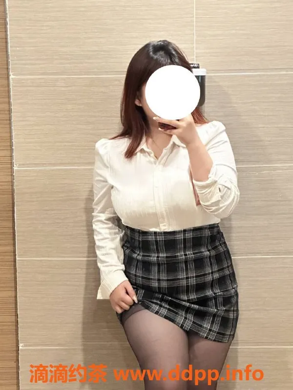 广州楼凤-天河Elena，魅力御姐，极致体验等你来享！