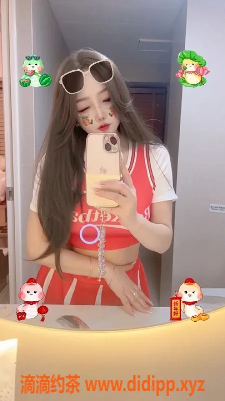 重庆楼凤-小妖，火辣身材，热情服务，性价比高！