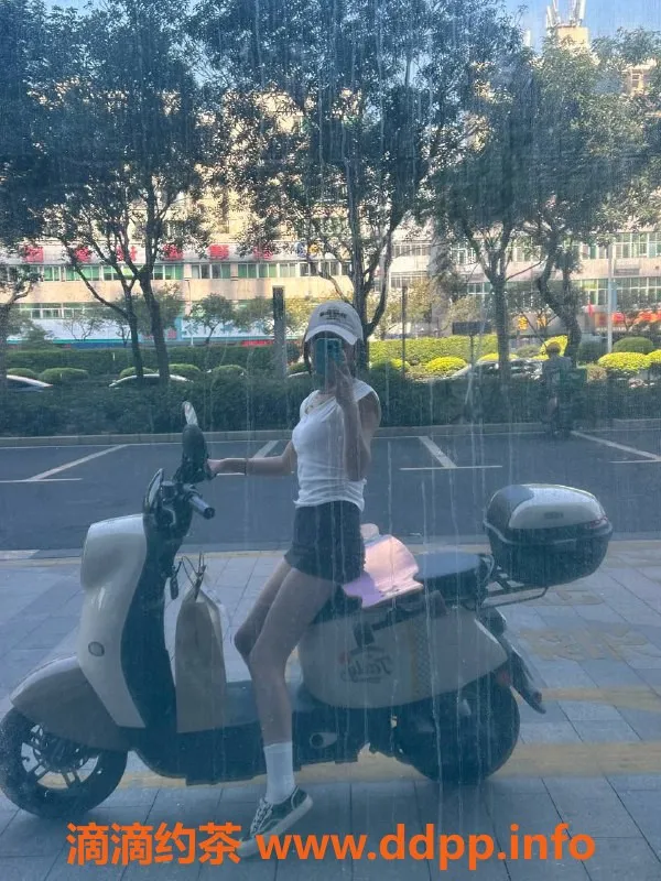 深圳楼凤资源信息,宝安喜宝老师，千元服务，长腿嫩妹