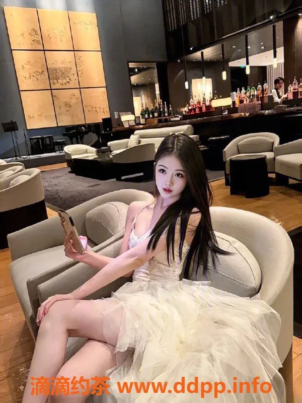 广州楼凤-天河桐桐，水费800，服务多样尽享