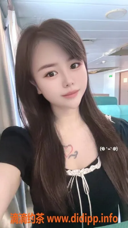 杭州楼凤-拱墅区小雅，168cm/98斤，包夜2800不限次服务