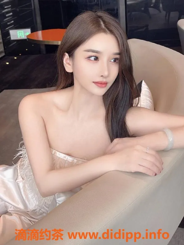 杭州楼凤-西湖区依燃，24岁，168 45kg 34D，特别服务强推！