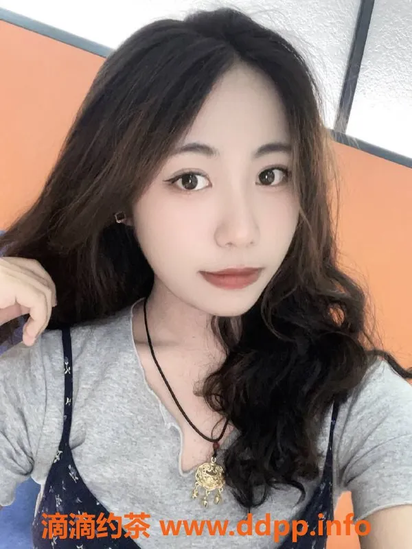 东莞楼凤资源信息,大朗新人舞蹈老师婷宝 18岁160cm 36B