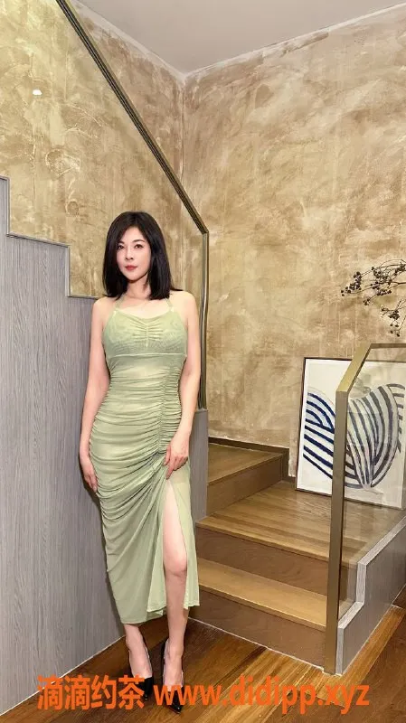 杭州楼凤-滨江区念念，身材168，51kg，魅力无限！