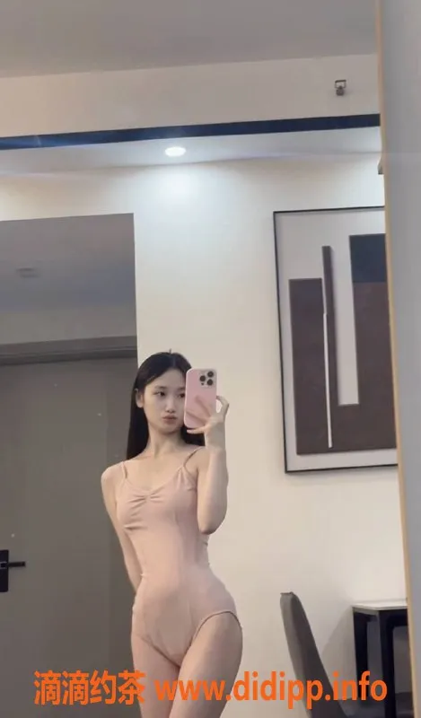 深圳楼凤-南山小乖，千元嫩妹，女友感服务