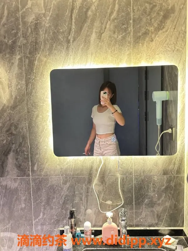 东莞楼凤资源信息,大朗小垚，价格600起，服务超棒！