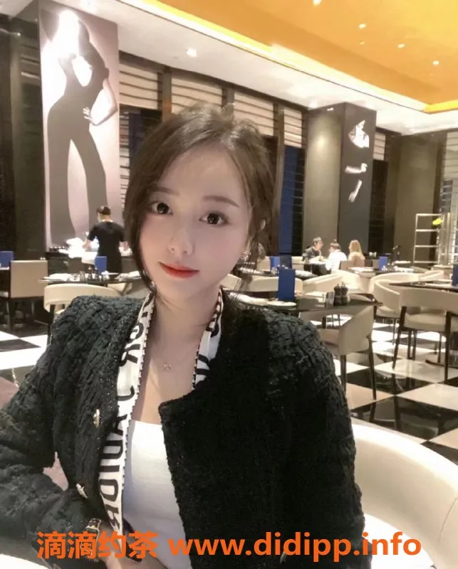 杭州上门服务-温柔可盐可甜！左小小，170cm，22岁