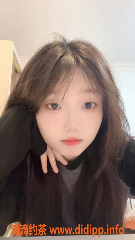 上海楼凤-静安洛雪，童颜巨乳，166/48kg，1300元任你享