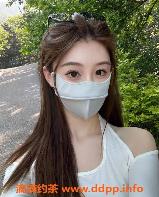 广州楼凤-越秀唐悠悠：1000p御姐，舌吻长腿等你来体验！