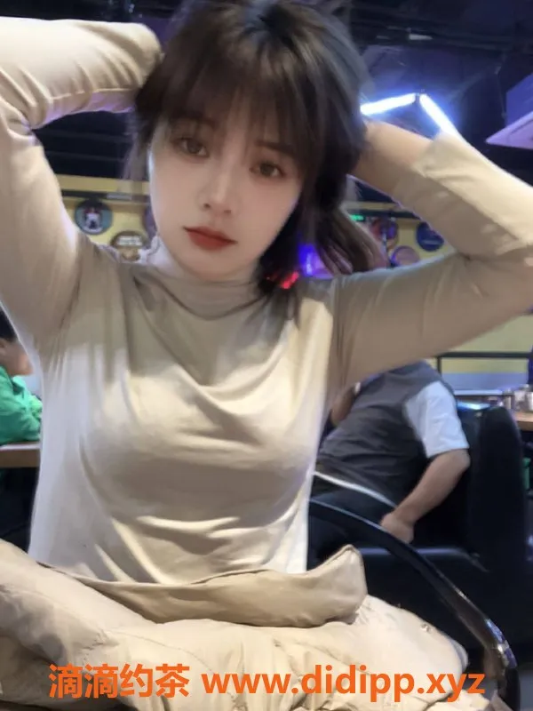 杭州上门服务资源信息,萧山区默默，163身高，105体重，800元上门服务