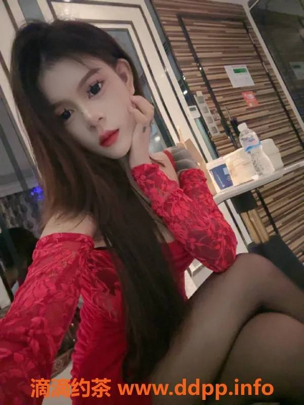 广州楼凤-佛山嫩妹佳佳，800水费，享受长腿服务