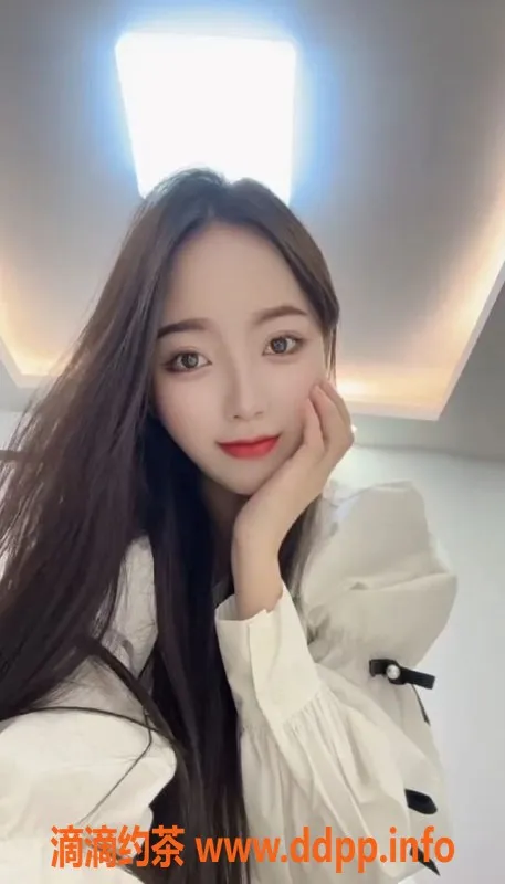 杭州楼凤-温柔美女夏沫，168cm 90斤，陪浴调情服务