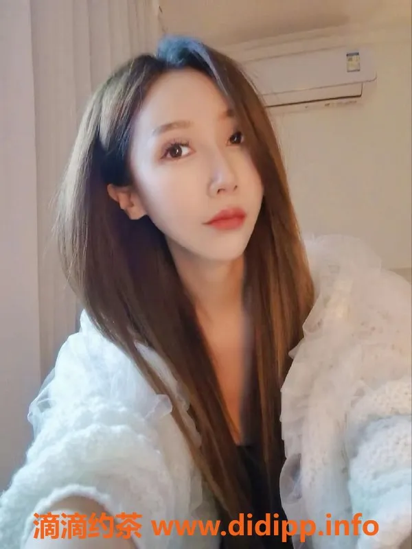 上海楼凤-静安歆然 25岁 172cm 36C 52斤 御姐制服