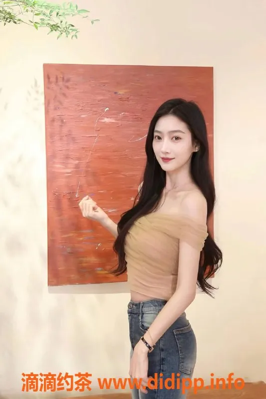 杭州上门服务-林允儿，19岁甜美御姐，身高168，体重95，价格实惠