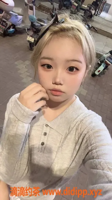 东莞楼凤-大朗豆豆，500一小时，超值体验