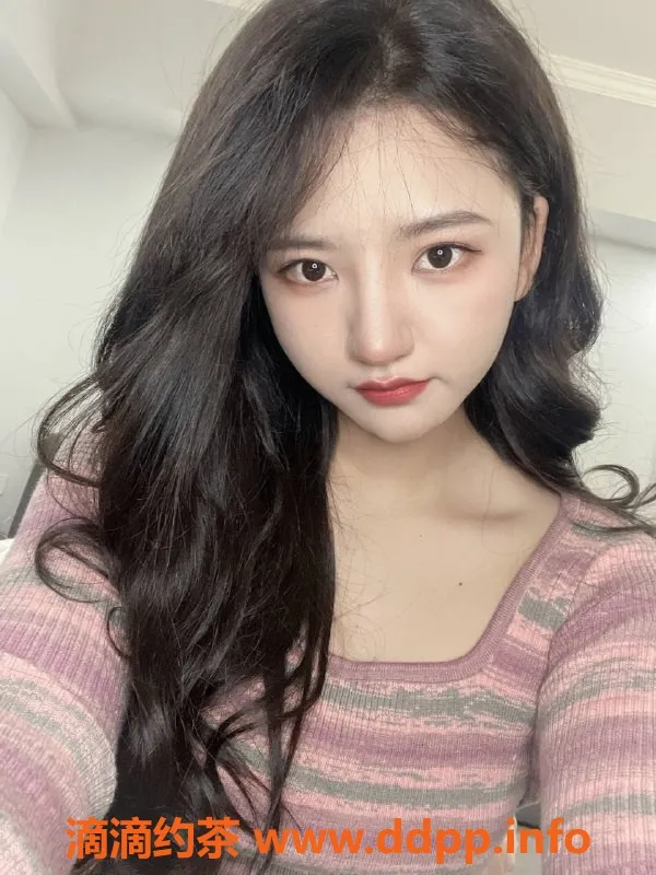 广州楼凤-海珠嫩妹小曼，800元约1小时