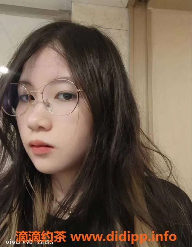 杭州上门服务-萧山嫩妹塞壬，155cm，90斤，千元起上门陪玩