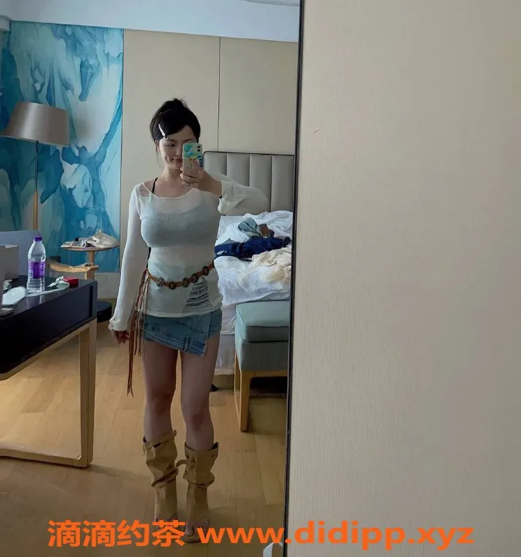 杭州楼凤-拱墅区22岁可可，160cm 46斤经典服务