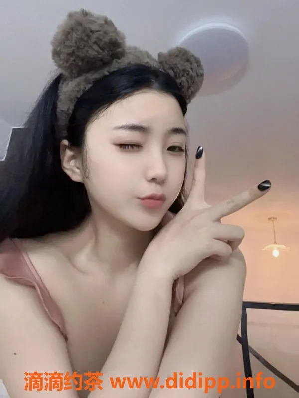 杭州楼凤-上城区希瑶，模特身材23岁，服务多样