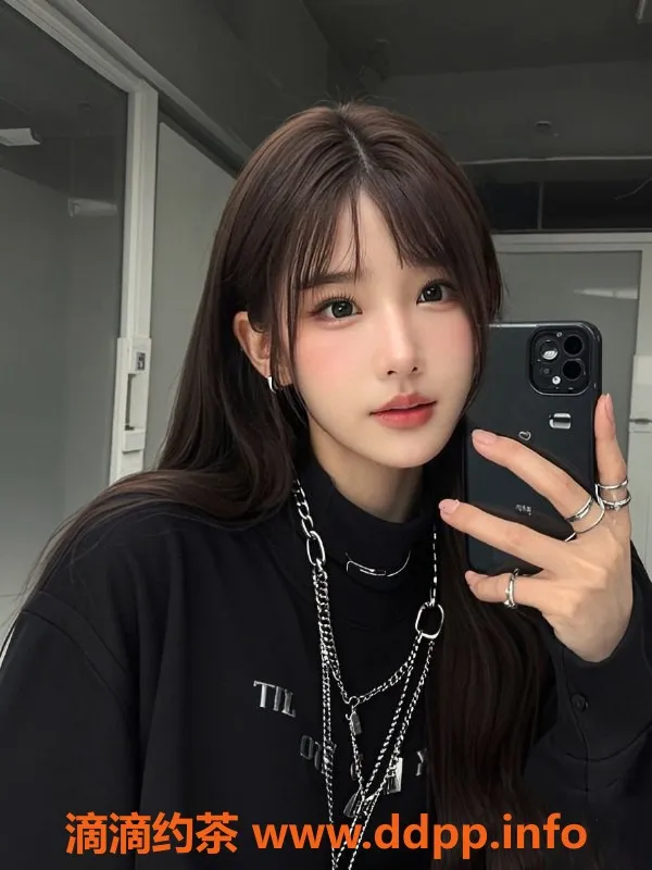 杭州上门服务-上城区混血美女缇娜 23岁 45kg 36D 1200起