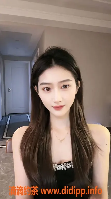 杭州上门服务-余杭区林允儿19岁甜美御姐，168高95重