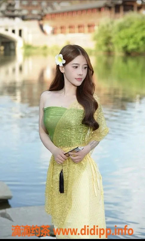 杭州上门服务-滨江区左小小，22岁，170cm，900元体验优质服务