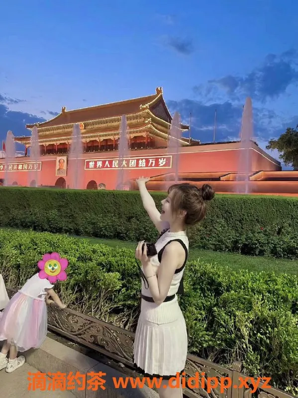 杭州楼凤-拱墅草莓🍓，167高102斤，C罩杯超甜女友系